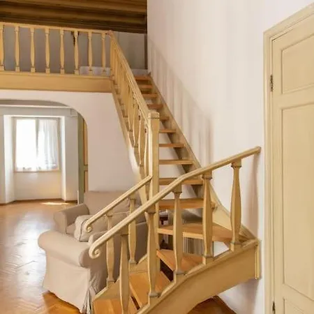 Strategic 2br Apartment Florence