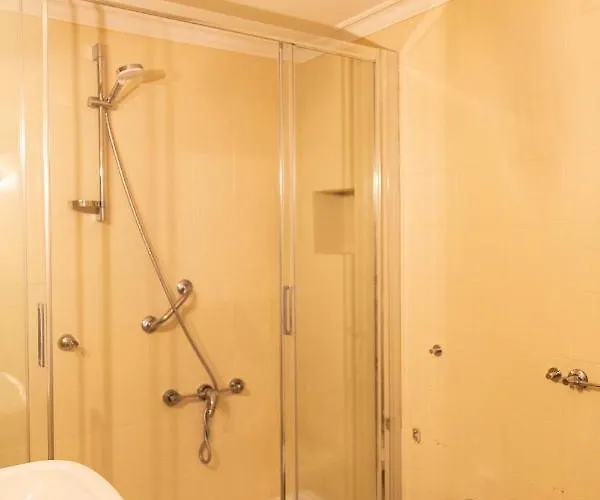 Strategic 2br Apartament Florencja